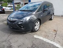 Grau Gebraucht 2016 Opel Zafira Tourer Business Innovation Van / Kleinbus | 6.990 € (Guter Preis)