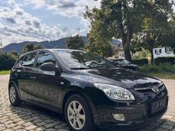 Schwarz Gebraucht 2007 Hyundai i30 Classic Limousine | 2.450 €
