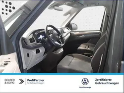 Grau Gebraucht 2022 VW Multivan Limousine | 47.990 € (Fairer Preis)