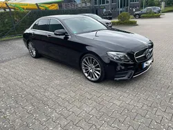 Schwarz Gebraucht 2019 Mercedes E200 AMG line Limousine | 31.000 € (Fairer Preis)