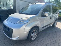 Grau Gebraucht 2012 Fiat Qubo Easy Van / Kleinbus | 5.790 € (Fairer Preis)
