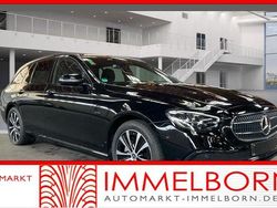 Schwarz Gebraucht 2021 Mercedes E300 Avantgarde Limousine | 29.300 € (Superpreis)