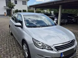 Silber Gebraucht 2015 Peugeot 308 Allure Kombi | 11.900 € (Teuer)