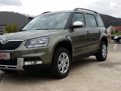 Braun metallic Gebraucht 2016 Skoda Yeti Adventure SUV | 27.849 €