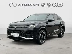 Deep black perleffekt Gebraucht 2025 VW Tiguan R-line SUV | 53.880 € (Guter Preis)