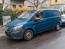 Blau Gebraucht 2015 Mercedes Vito Van / Kleinbus | 13.000 € (Etwas zu teuer)