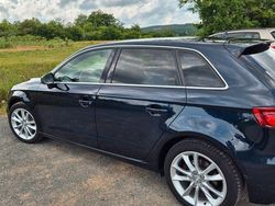 Blau Gebraucht 2017 Audi A3 Design Limousine | 16.500 € (Etwas zu teuer)