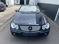 Blau Gebraucht 2004 Mercedes CLK320 Avantgarde Cabrio | 5.800 € (Guter Preis)