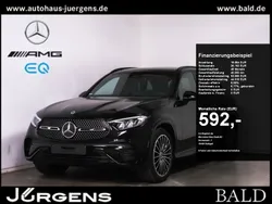Schwarz obsidianschwarz metall Gebraucht 2024 Mercedes GLC300 AMG SUV | 61.880 € (Etwas zu teuer)
