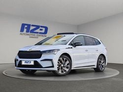 Moonweiss metallic Gebraucht 2022 Skoda Enyaq iV SportLine SUV | 39.988 € (Etwas zu teuer)