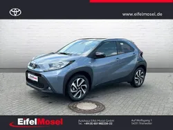 Schwarz Neu 2025 Toyota Aygo Kleinwagen | 17.960 €