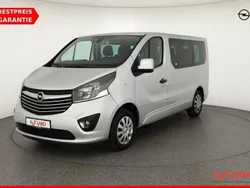Grau Gebraucht 2018 Opel Vivaro Van | 26.990 €