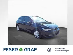 Grenadillschwarz metallic Gebraucht 2024 VW Golf VIII Style Limousine | 29.950 € (Fairer Preis)