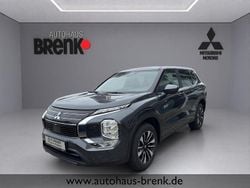 Basaltgrau Neu 2025 Mitsubishi Outlander P-HEV Plus SUV | 48.950 € (Guter Preis)