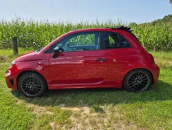 Rot Gebraucht 2024 Abarth 695C Cabrio | 29.695 € (Superpreis)