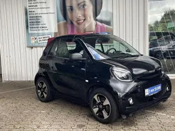Schwarz Gebraucht 2023 Smart ForTwo Electric Drive Exclusive Cabrio | 18.947 € (Etwas zu teuer)
