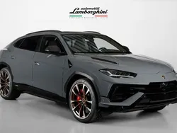 Grau Gebraucht 2025 Lamborghini Urus SUV | 297.381 €