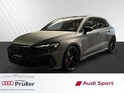Grau Neu 2025 Audi RS3 Comfort Limousine | 77.980 €