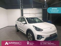 Weiß Gebraucht 2022 Kia e-Niro Vision SUV | 17.220 € (Superpreis)