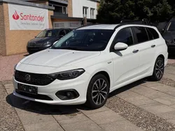 Weiß Gebraucht 2020 Fiat Tipo Lounge Limousine | 9.900 € (Fairer Preis)