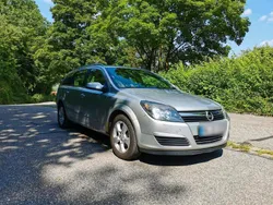 Silber Gebraucht 2005 Opel Astra Kombi | 2.800 € (Fairer Preis)