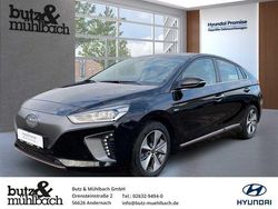 Phantom black (metallic) Gebraucht 2018 Hyundai Ioniq Premium Kleinwagen | 16.490 € (Fairer Preis)