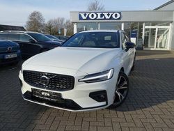 Crystal white Gebraucht 2025 Volvo V60 Plus Kombi | 36.900 € (Guter Preis)