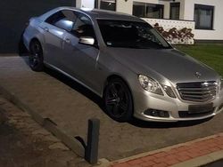 Silber Gebraucht 2010 Mercedes E200 Limousine | 6.600 € (Superpreis)