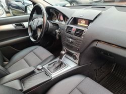 Schwarz Gebraucht 2009 Mercedes C180 Avantgarde Kombi | 5.999 € (Fairer Preis)