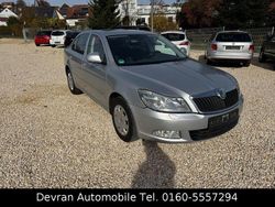 Grau Gebraucht 2012 Skoda Octavia Elegance Limousine | 4.250 €