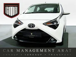 Weiß Gebraucht 2021 Toyota Aygo X-play Kleinwagen | 9.891 € (Fairer Preis)