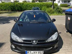 Schwarz Gebraucht 2006 Peugeot 206 CC Roland Garros Cabrio | 650 € (Superpreis)