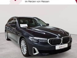 Sophistograu brillanteffekt metallic Gebraucht 2022 BMW 530 Luxury Line Kombi | 38.690 € (Guter Preis)