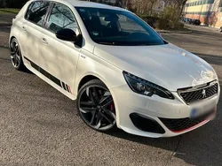 Weiß Gebraucht 2015 Peugeot 308 GTi Limousine | 10.900 € (Fairer Preis)