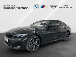 Saphirschwarz Gebraucht 2024 BMW 330 M Sport Limousine | 45.888 € (Fairer Preis)
