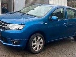 Blau Gebraucht 2014 Dacia Sandero Ambiance Limousine | 4.900 € (Guter Preis)