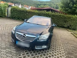 Grau Gebraucht 2011 Opel Insignia Kombi | 6.499 € (Fairer Preis)