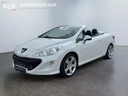 Weiß Gebraucht 2010 Peugeot 308 CC Platinum Cabrio | 5.990 € (Etwas zu teuer)