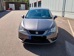 Grau Gebraucht 2015 Seat Ibiza Sun Kleinwagen | 5.250 € (Fairer Preis)