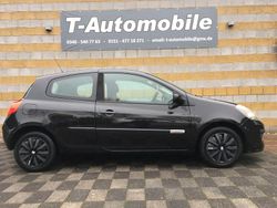 Schwarz Gebraucht 2007 Renault Clio II Rip Curl Limousine | 3.999 € (Teuer)