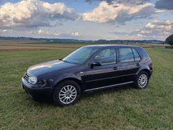Schwarz Gebraucht 2002 VW Golf IV Limousine | 2.500 € (Fairer Preis)