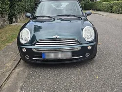 Grün Gebraucht 2006 Mini ONE Kleinwagen | 2.200 € (Fairer Preis)