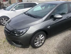 Grau Gebraucht 2020 Opel Astra Limousine | 14.500 € (Fairer Preis)