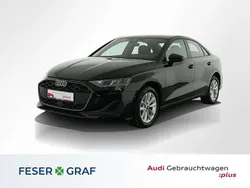 Brillantschwarz Gebraucht 2024 Audi A3 Ambiente Limousine | 32.787 € (Etwas zu teuer)