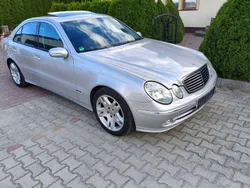 Silber Gebraucht 2003 Mercedes E240 Avantgarde Limousine | 4.199 € (Guter Preis)