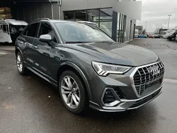 Grau Gebraucht 2022 Audi Q3 S-Line SUV | 44.449 € (Teuer)