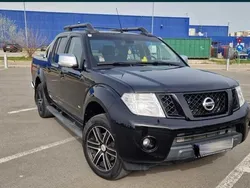 Schwarz Gebraucht 2015 Nissan Navarra SUV | 20.000 €