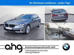 Blau Gebraucht 2022 BMW 520 Luxury Line Kombi | 39.860 € (Etwas zu teuer)
