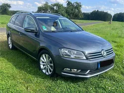 Grau Gebraucht 2014 VW Passat Exclusive Kombi | 8.350 € (Fairer Preis)