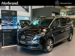Obsidianschwarz metallic Gebraucht 2024 Mercedes V250 Style Van / Kleinbus | 73.770 €